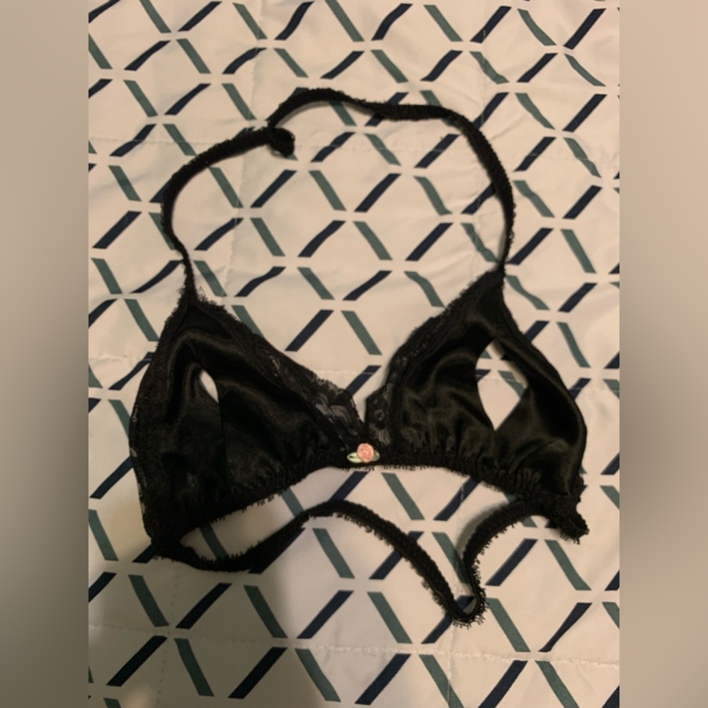 Elegant Black Lace Bralette
